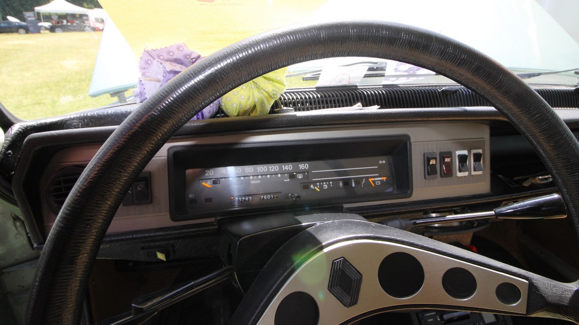 R16 (5)